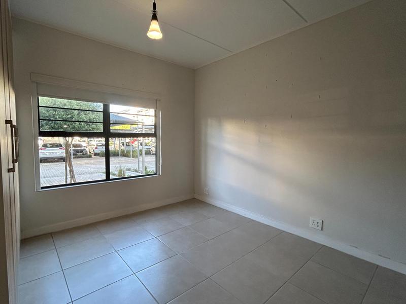 To Let 3 Bedroom Property for Rent in Sandown Western Cape